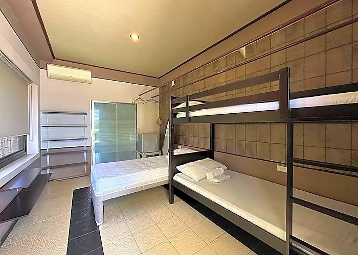 Tugsaw Resort